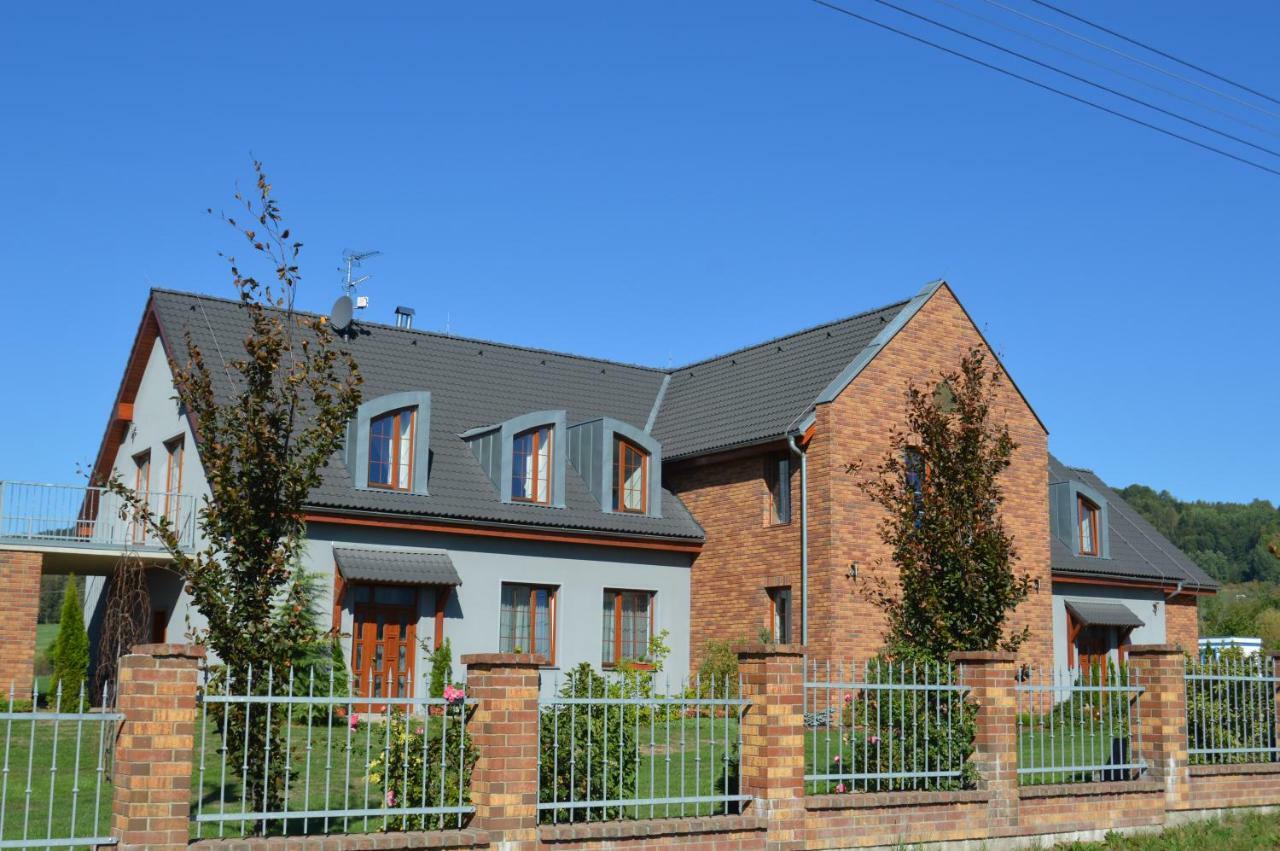 Vila Lipa Nový Bor Exterior foto