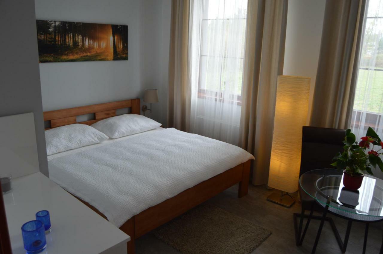 Vila Lipa Nový Bor Exterior foto